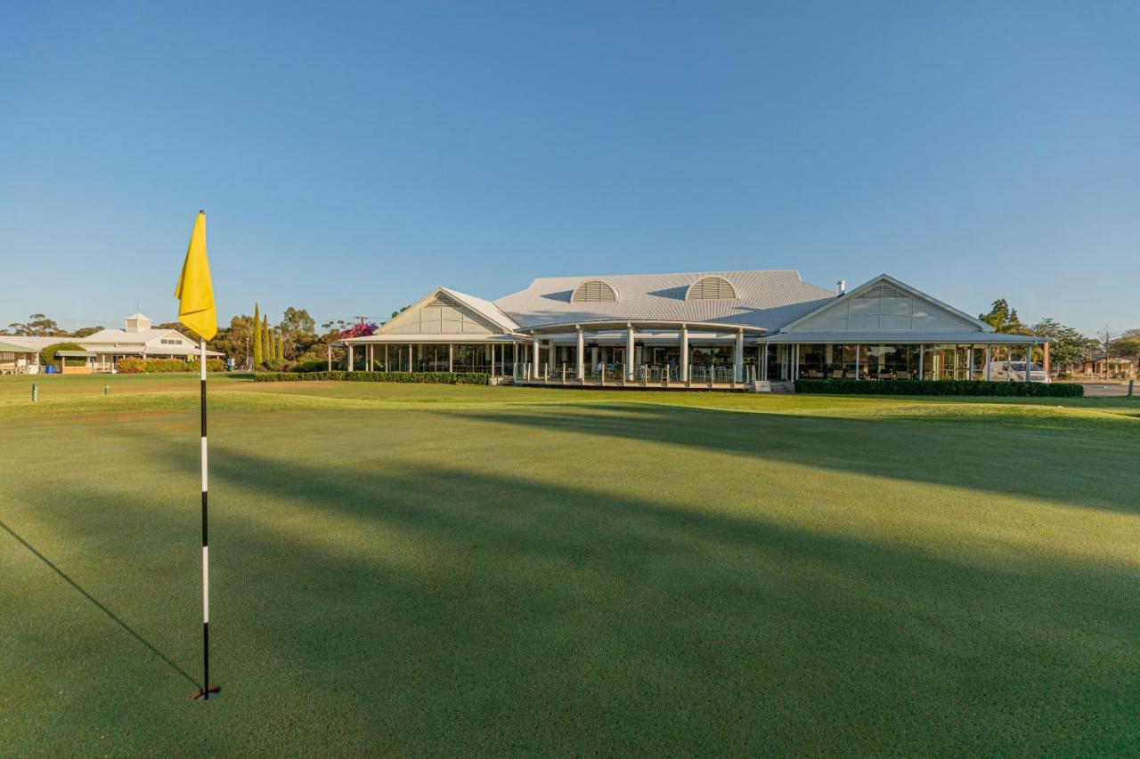 Big River Golf & Country Club Berri Exterior photo